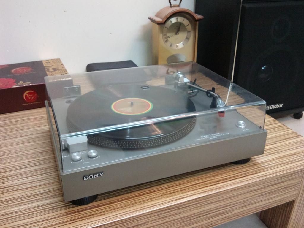 Mâm đĩa than , kim , máng ...Đồng hồ treo tường , để bàn  Japan   Vintage...Độc Đẹp c - 7