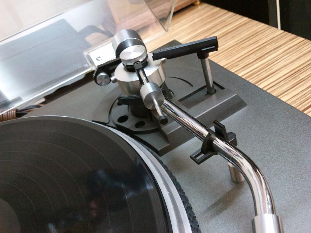 Mâm đĩa than , kim , máng ...Đồng hồ treo tường , để bàn  Japan   Vintage...Độc Đẹp c - 11