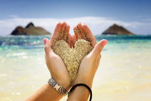 sand heart Pictures, Images and Photos