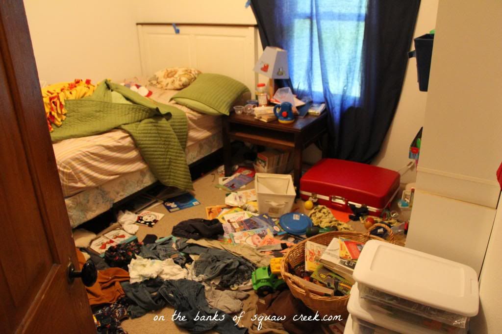 messy boy's bedroom