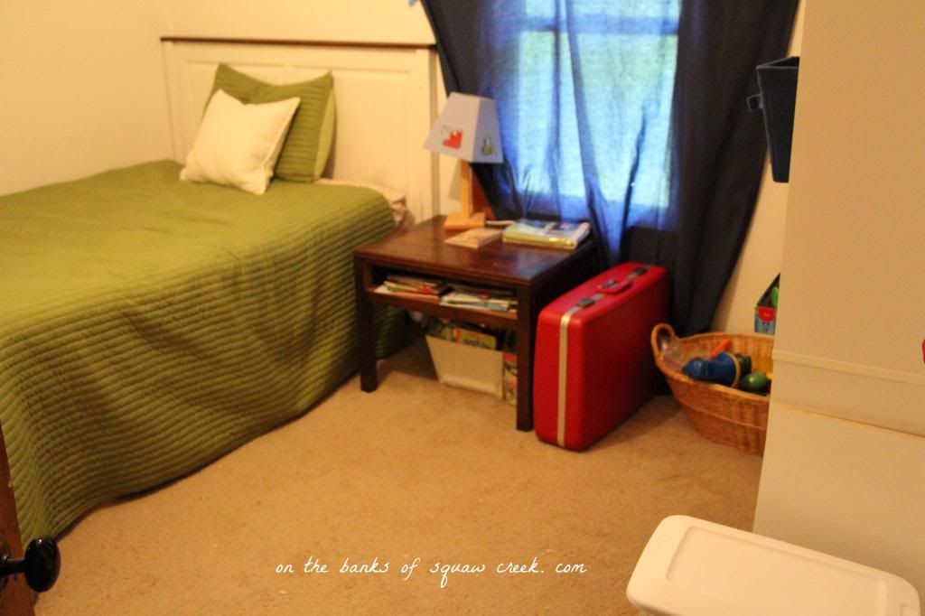 clean boy's bedroom