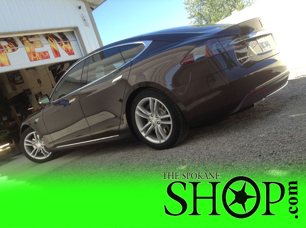 Tesla_Model_S_The_Spokane_Shop_Window_Ti