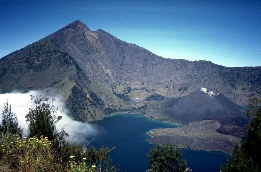 Mount rinjani, lombok island, indonesia