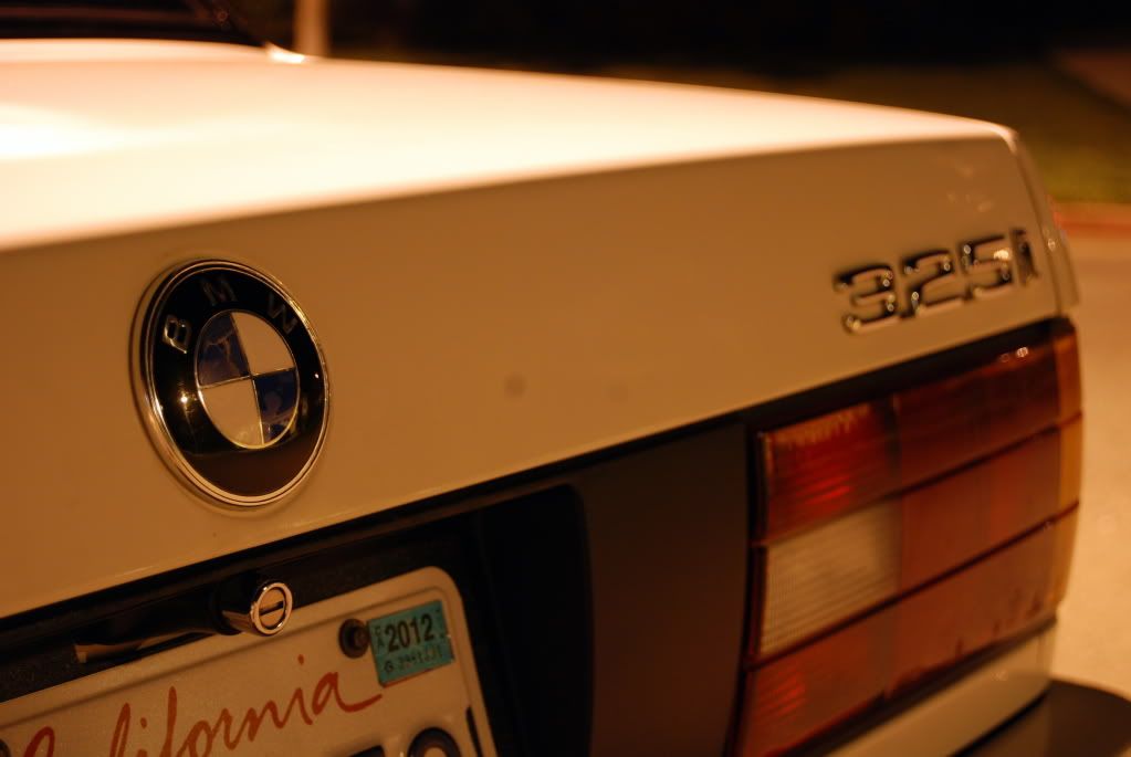 IMAGE: http://i1220.photobucket.com/albums/dd453/bernzpeed/10-20-2011/325irear.jpg